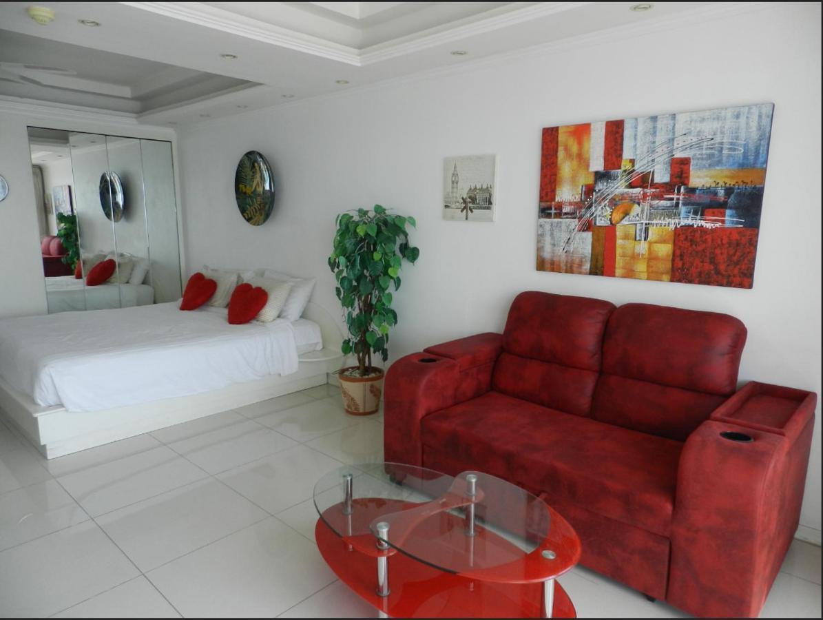 Jomtien Plaza Condotel Экстерьер фото