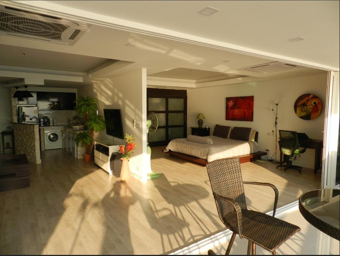 Jomtien Plaza Condotel Экстерьер фото
