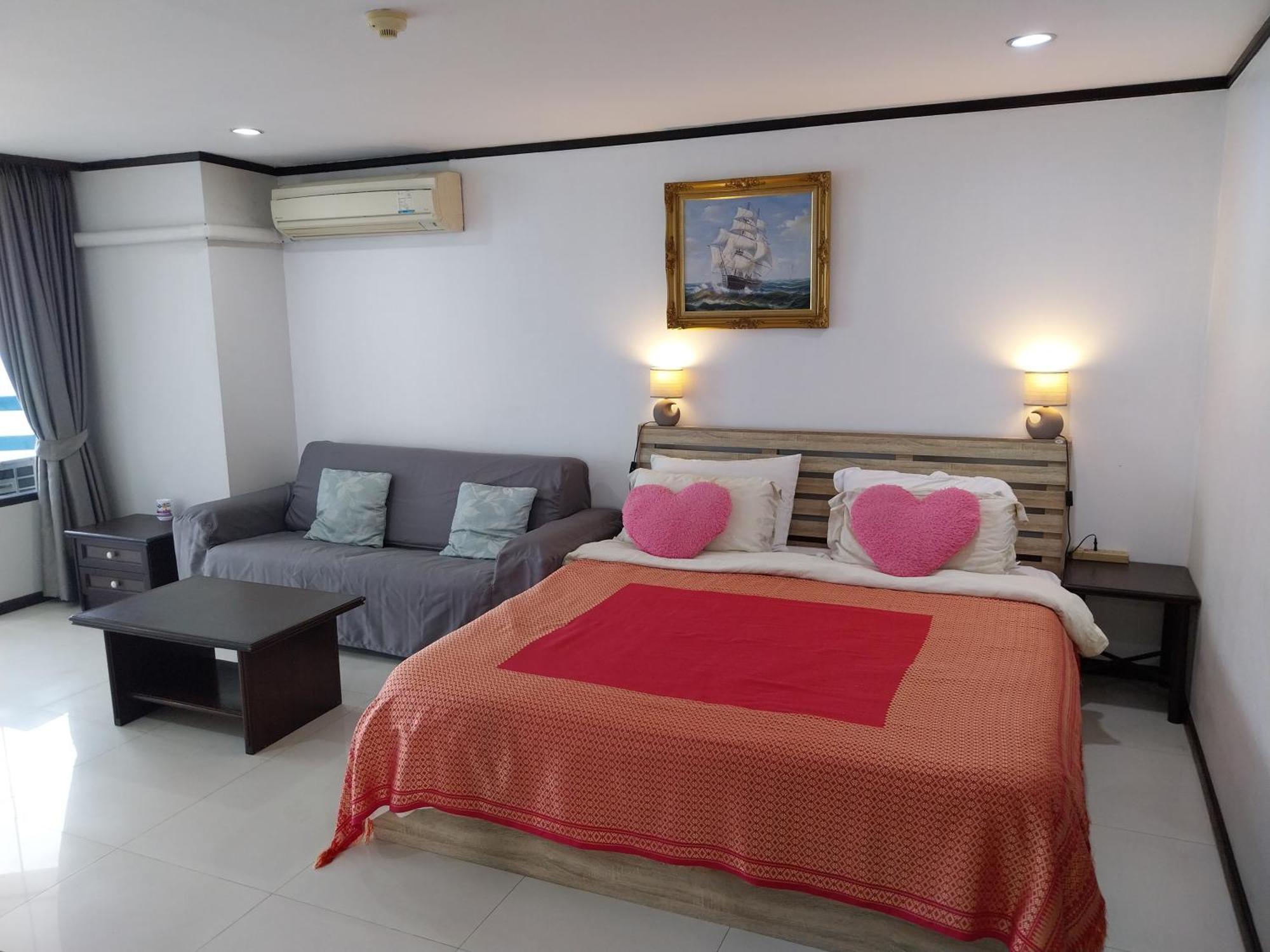 Jomtien Plaza Condotel Номер фото